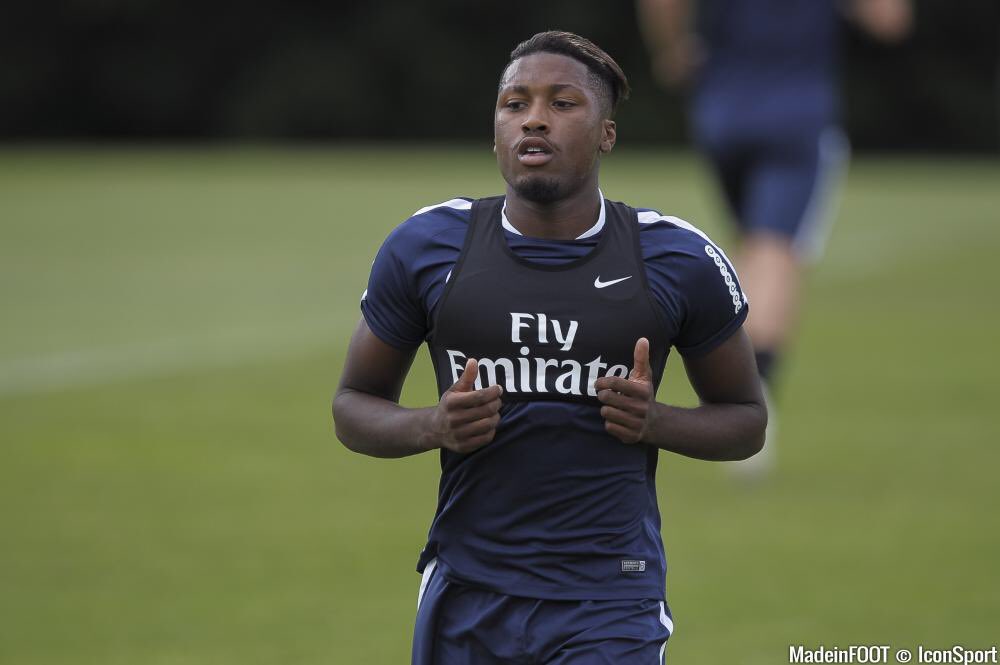 InfosFootBEL's tweet photo. [#MERCATO] : Selon @walfoot, 🇫🇷 Romain Habran (@PSG_inside) et 🇧🇫 Jonathan Pitroipa (libre, ex-@ALNasrSC) seraient proches de rejoindre 🇧🇪 @official_rafc https://t.co/1hwPtzBN7M