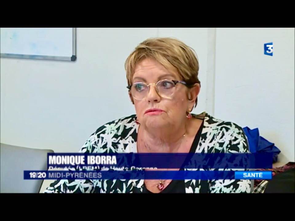 MoniqueIborra's tweet photo. 🏪🚑📺 replay du reportage de @France3MidiPy diffusé hier cf. grève #médecins libéraux #HauteGaronne #Régul31 que j'ai pu rencontrer au siège de la régulation où arrivent totalité des appels d'urgence du département. Reportage à partir de 1'20 => https://t.co/Ls2B7NCJcF https://t.co/DBRfIoAnRz