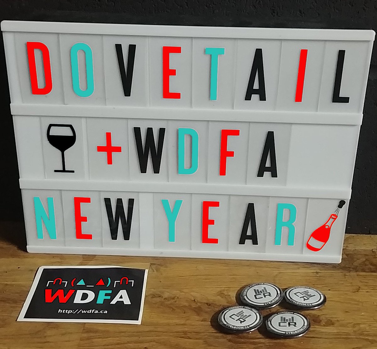 beatsto's tweet photo. NYE @THE_CTRL_ROOM was an amazing session by @wdfaradio and @dovetailradio crews.  Have a listern https://t.co/grB7CVygA1 #HouseMusic #toronto #DJs #2018goals #inbeatswetrust @junctionTO #NonStopMusic https://t.co/8iiYJo8gi4