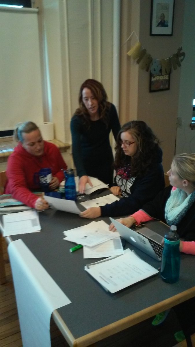 southwarkschool's tweet photo. Thank you @RachelAnn0505 for presenting pd with me this morning on Guided Math! @carnegielearn https://t.co/150iN0D1ga