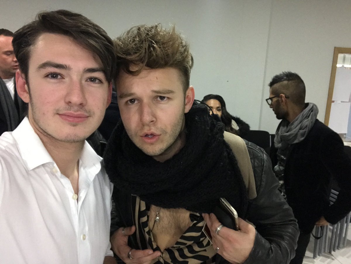 ashstevenson___'s tweet photo. POSIN ELL! Missing my #AllTogetherNow bro @Sandy_Grigelis ! Hope panto run went well man, hopefully see you soon! X https://t.co/EvIYyl8pFW