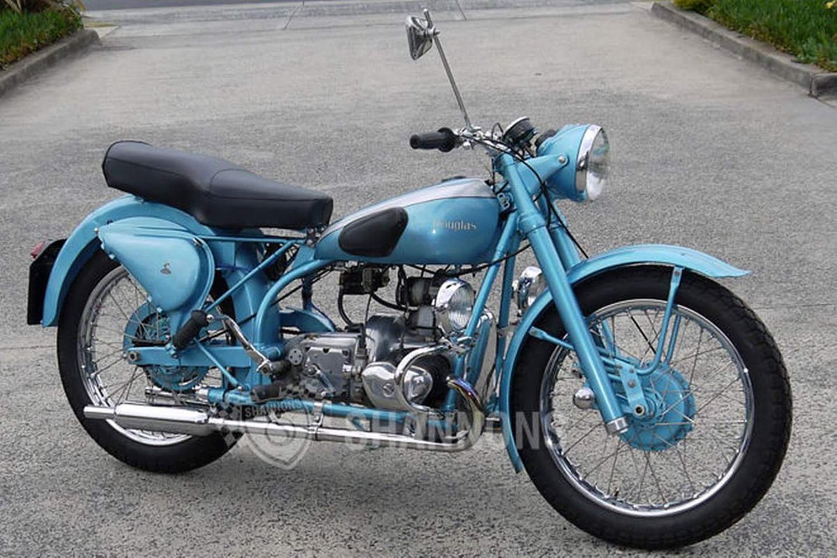 JBettison's tweet photo. 1951 Douglas 350 https://t.co/CJ6bPntvYA