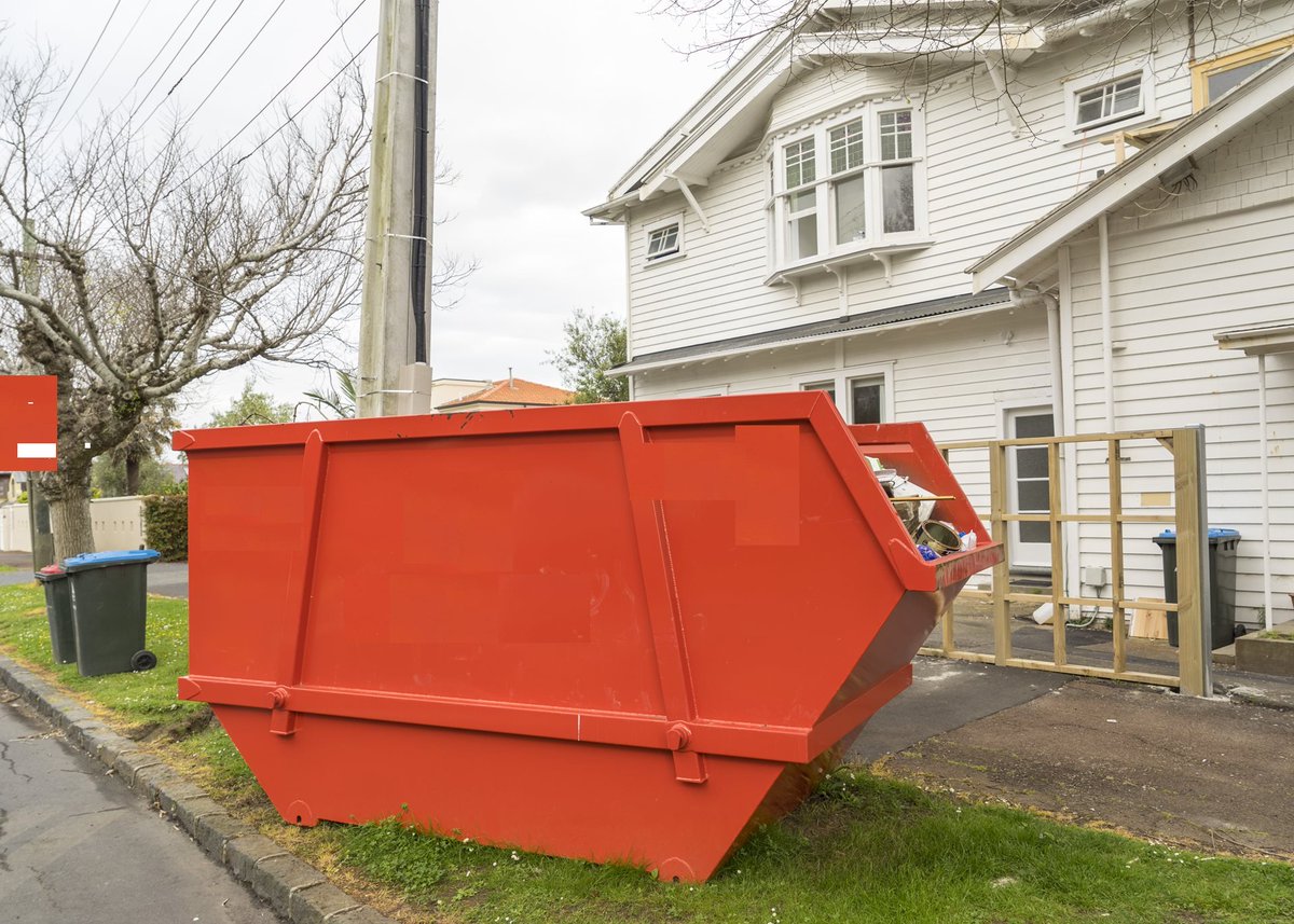 Every_Skip's tweet image. Are you looking for skip bin? Don’t waste your time in looking different sites, just go to
everyskip.com.au .Book a skip bin online for every type of projects. #skiphire #binhire #skipbin #skipbin_hire #rubbish_removal_bin #skip_hire_company.