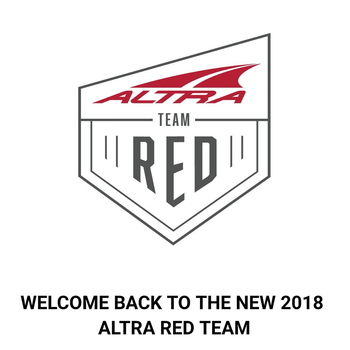 outrunyoexcuses's tweet photo. So freaking excited to be apart of the @AltraRunning team again! Here's to an Epic 2018 for all! #runepic #zerolimits #teamaltra #runcolfax #outrunyourexcuses https://t.co/fnKVfTGAem
