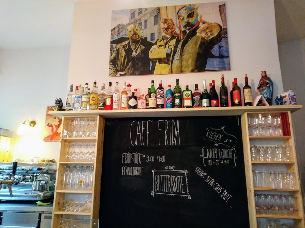 glueckstweety's tweet photo. Zum ersten Mal im #CafeFrida #Bonn. Sehr hübsch geworden. #coffeeculture #coffeebreak #bonnistbunt #bonnistleidergeil https://t.co/EJt7Ns6SJ4