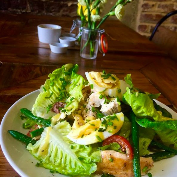 DeptfordMktYard's tweet photo. Delicious things to see you through this first working day of the year @DirtyApronUK open today until 5pm! 🥗🥙🍵☕️https://t.co/deSKYBzGVm #lunch #coffee #brunch https://t.co/DELKZIBvjc