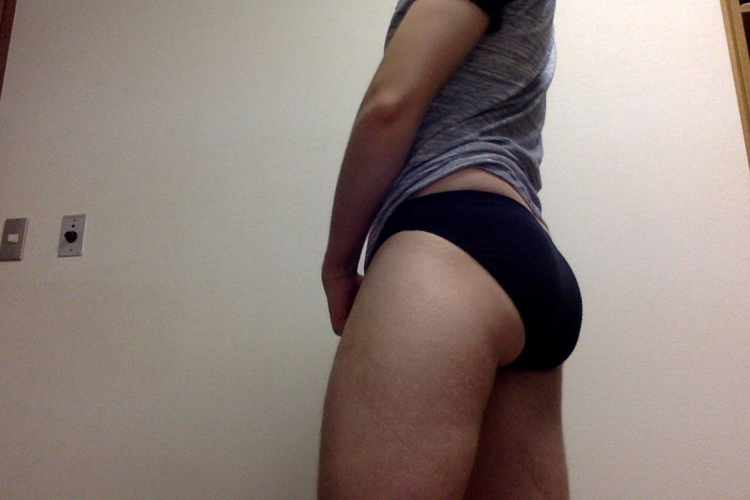 TouchofInnocenc's tweet photo. Here are some pictures I took for fun :D.
With a big great butt comes great responsibility, and a little bit of gut. #boybutt #gaybutt #maleass #mansass https://t.co/bT1AlyjVcu