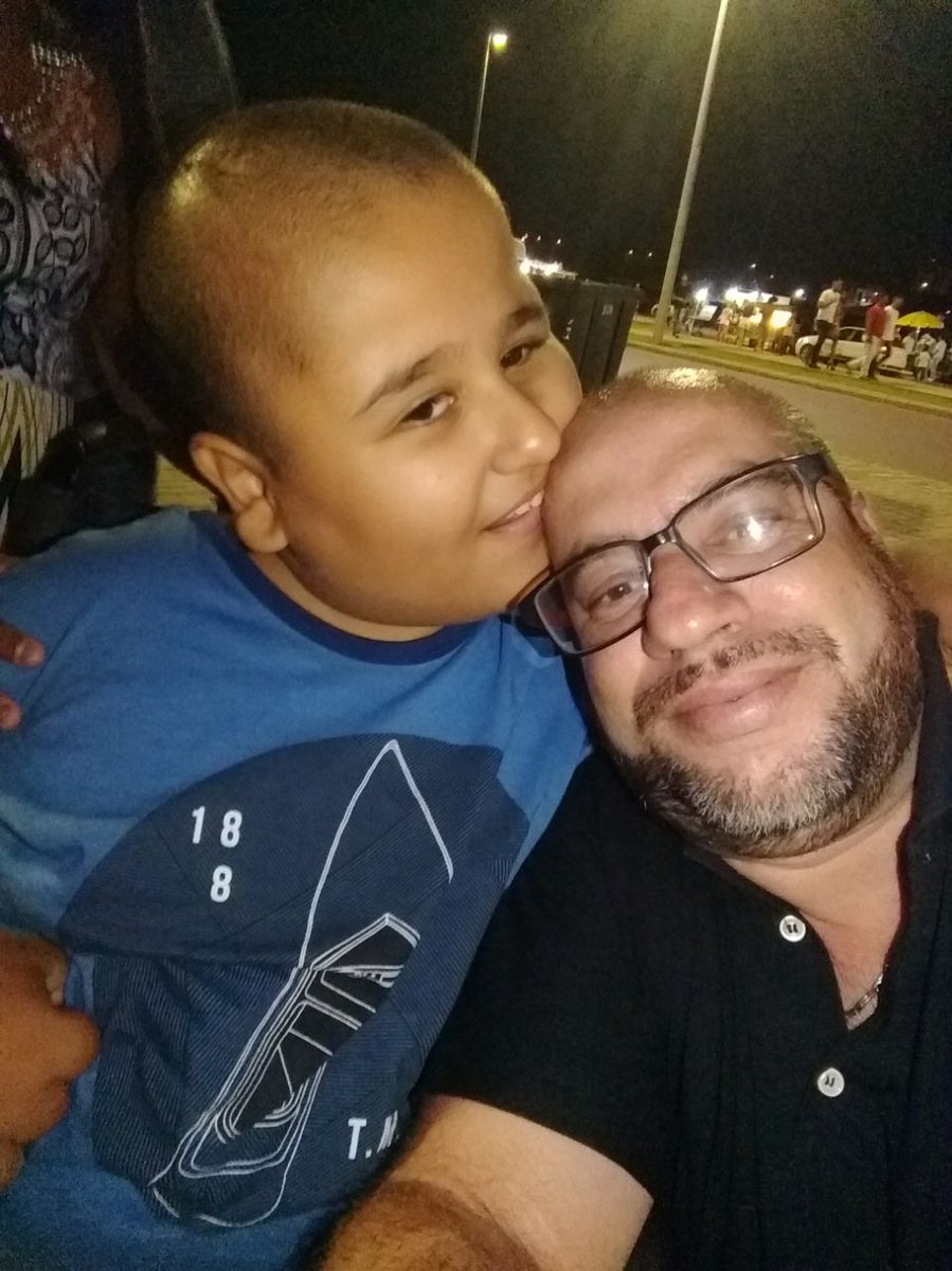 ApCapsIII's tweet image. Guilherme 9 anos de idade 90 kilos 
Qualquer ajuda para a família e Guilherme será bem vindo
Caixa Econômica Federal Agencia 3625 013 Conta Poupança 4049-3 Advan Rodrígues da Silva
Whatsapp do pai do Guilherme 61998113121