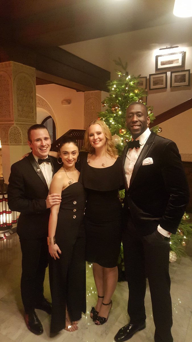 And cut!! The final gig of #December22 really was saving the best till last! I was blessed to bring in the New Year in Marrakech with this awesome bunch - @Podramu @rayamusicofcl &amp; @KateAThrelfall. A perfect end to 2017. #elevate #iluvmusic #soul #iluvmyjob #singer <a href="/ALRmusic1/">ALR music</a>