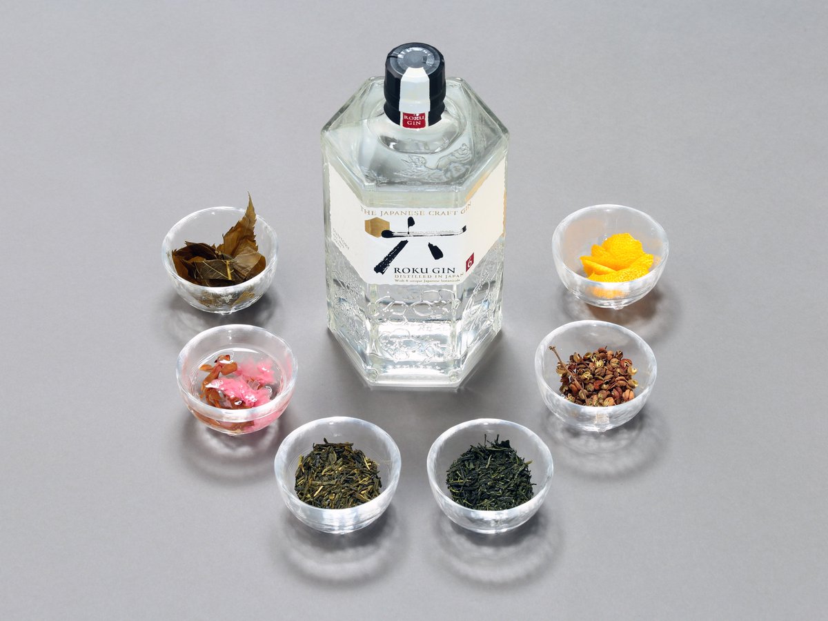 Roku gin is not only flavored by six Japanese botanicals, but also by over 100 years of passion for perfection.