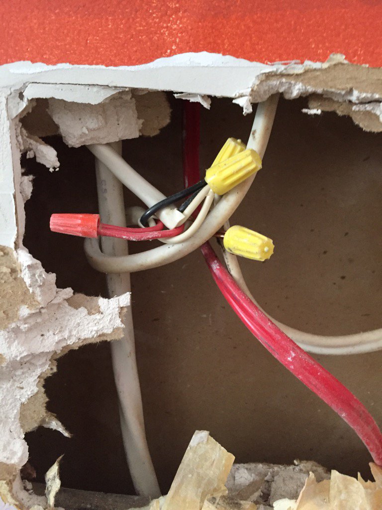 Why most people shouldn’t do their own electrical work. Found this this little beauty inside a kitchen wall. #DIY