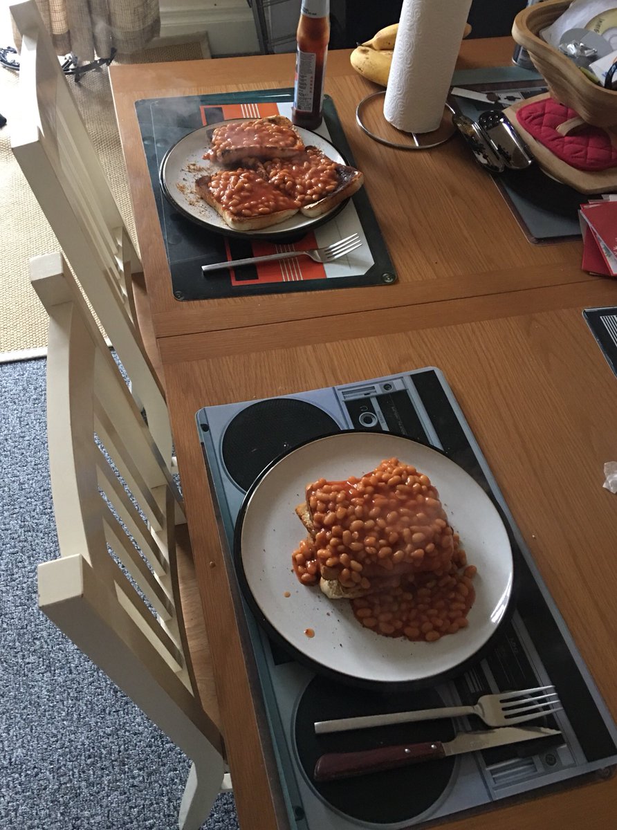 Shinpad11's tweet photo. One of us is capable of eating beans on toast the way The Almighty intended, the other is my foolish teenage son. #SayNoToStacking https://t.co/r5P5LuzGwG