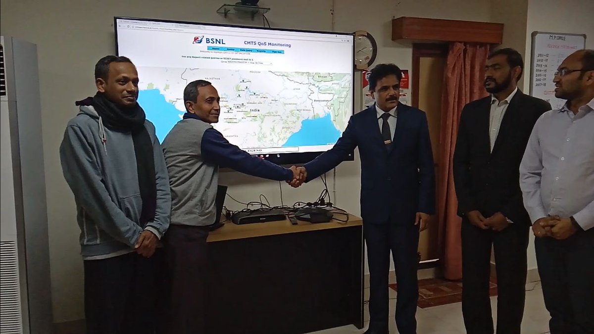 CMDBSNL's tweet image. Today, I commissioned the website for centralised monitoring of mobile networks &amp;amp; service quality, general public will be able to access and know the quality of voice &amp;amp; Data services in his/her location shortly. #BSNL