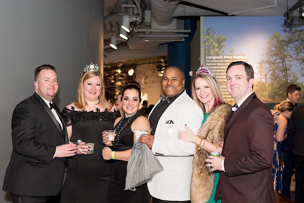 ChasCityPaper's tweet image. PHOTOS: @SnyderEvents Grand Ball NYE at @SCaquarium chscp.co/2CtmsNu #chs #chsevents