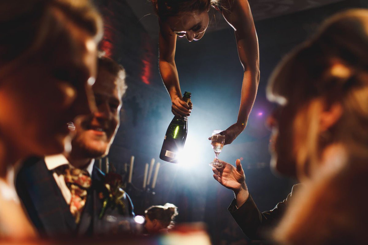 How did <a href="/ARJPhotography/">Adam RJ</a> get this iconic image? Find out exactly at thisisreportage.com/champagne-circ…