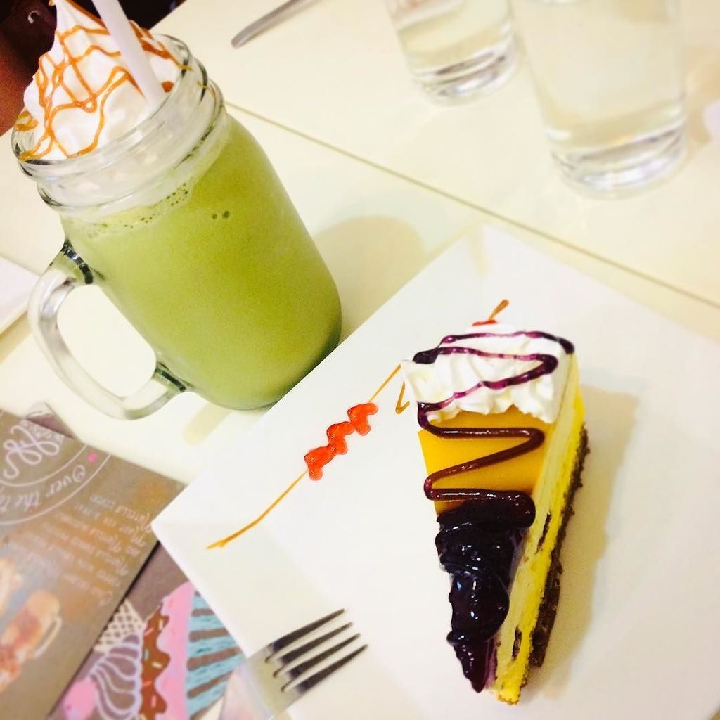 lelaydm's tweet image. chartreuse. #sweetfinale #coldweather #2018loading ift.tt/2DQyPjA