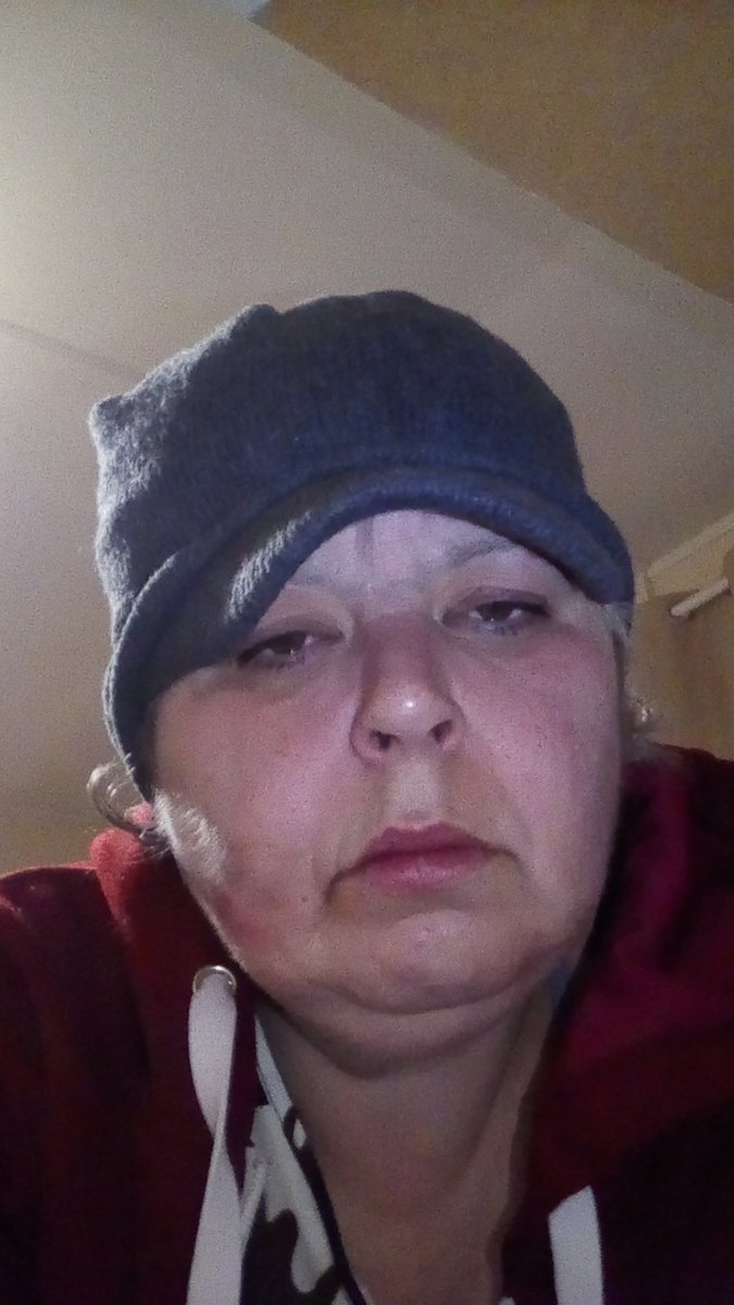 Karen Chaplin (KarenChaplin12) Twitter