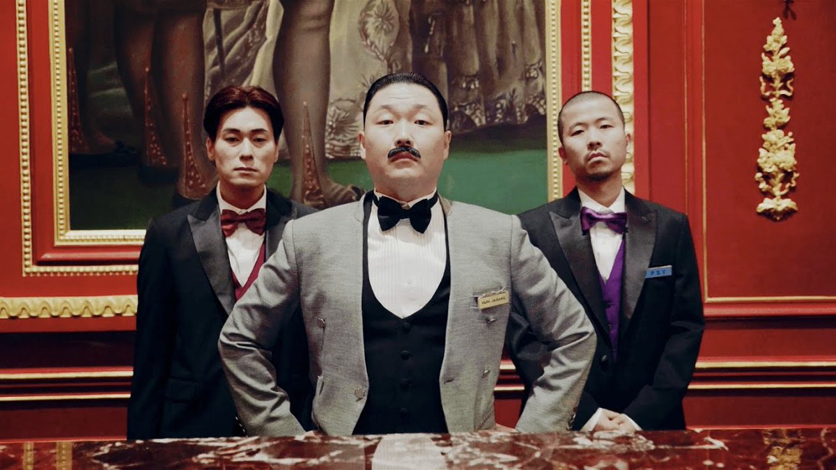 KPOPNEWS_FR's tweet photo. [INFO]
Le titre "New Face" de PSY a atteint les 100 millions de vues #PSY https://t.co/vCZLAymObT