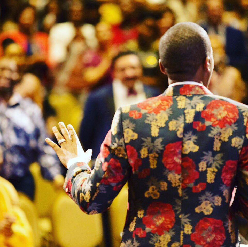 UebertAngel's tweet photo. Your ENEMIES don’t have A MIND and a BUSINESS that’s why they don’t MIND their own BUSINESS... so best solution is GIVE them YOUR BACK this 2018
#2018YearOfThePillarOfFire https://t.co/87EI3fZNoB