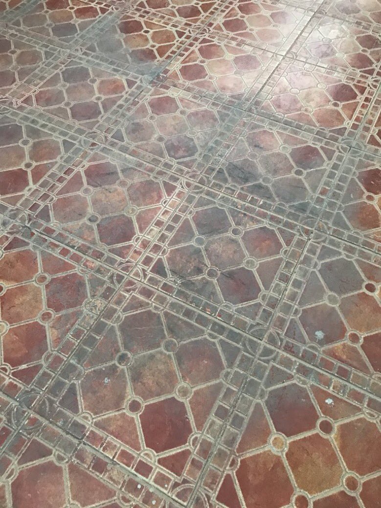 ديكور اليوم On Twitter أستفسار من الخاص ابغا افكار لجلسه خارجيه بالحوش مع العلم ان فيه باب ودخله يعني محدود بمنطقه جدآ صغيره Https T Co Uwynqoxgkv Twitter