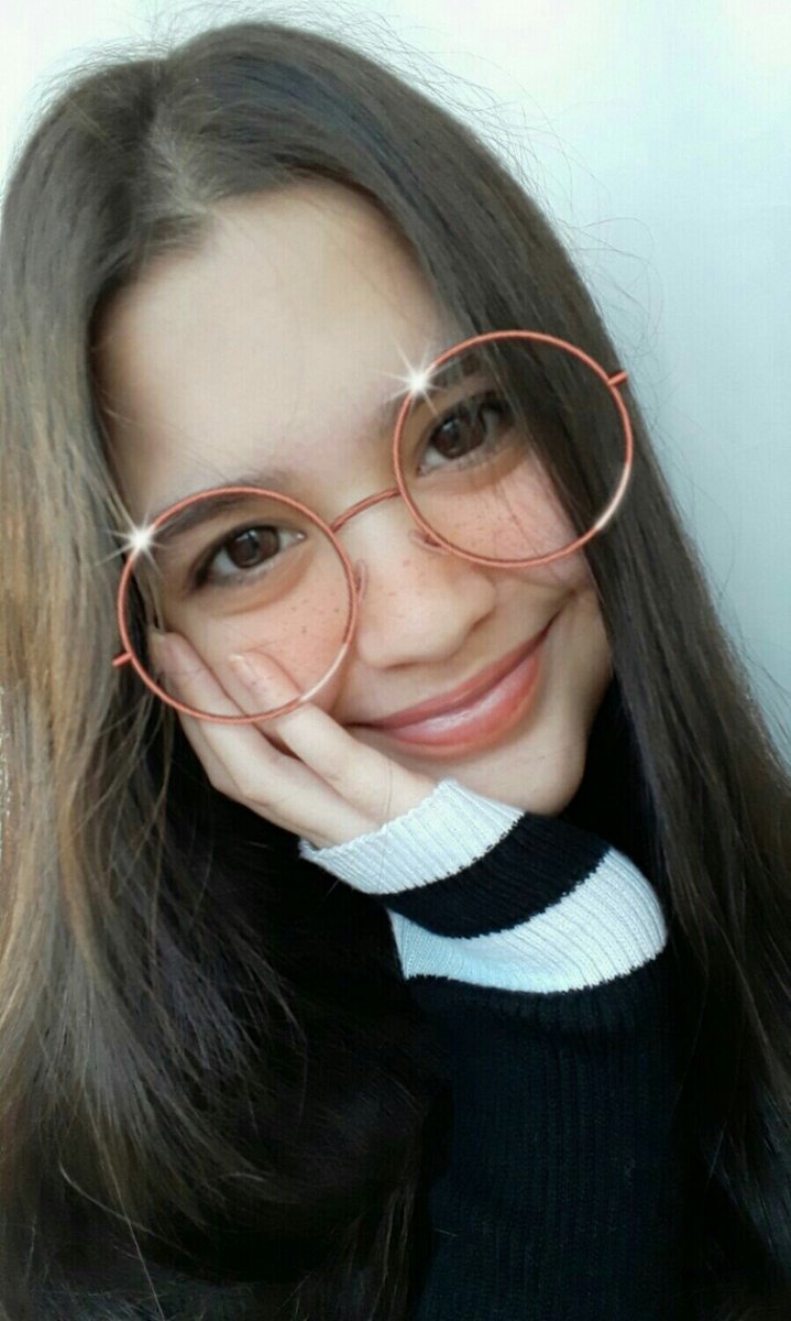 nojamsjim's tweet photo. "hate this part,paper hearts"  #ARMYSelcaDay https://t.co/MQqSMK2TrB