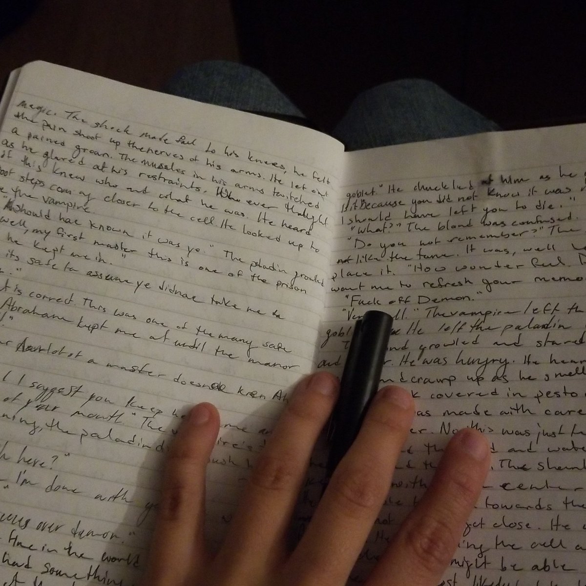 DraculaDomnita's tweet photo. The fanfic is coming along, I got 1/4 of chapter 1 written.

#hellsing #aaxa #axaa https://t.co/3dIFzwLLjz