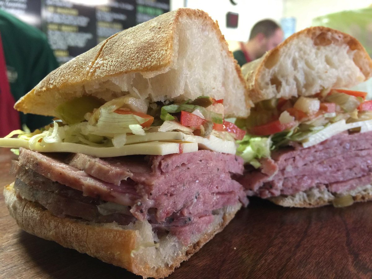 GioiasDeli's tweet photo. Emphasizing the HOT in Hot Salami today. #temperaturehot https://t.co/1zP5QG911X