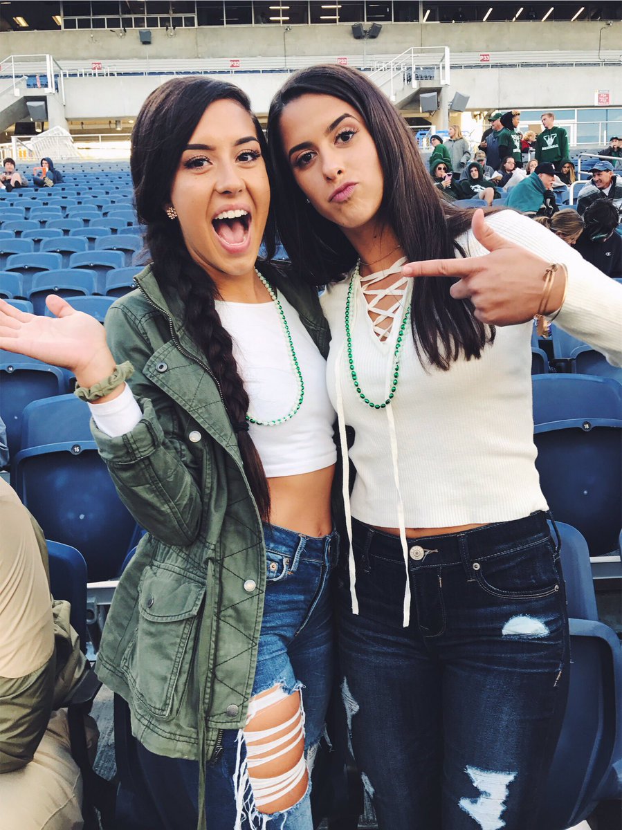 Rachell_rosee's tweet photo. So happy I get to share a Birthday with you❤️❤️love you Gab https://t.co/YEcHGV1W8S