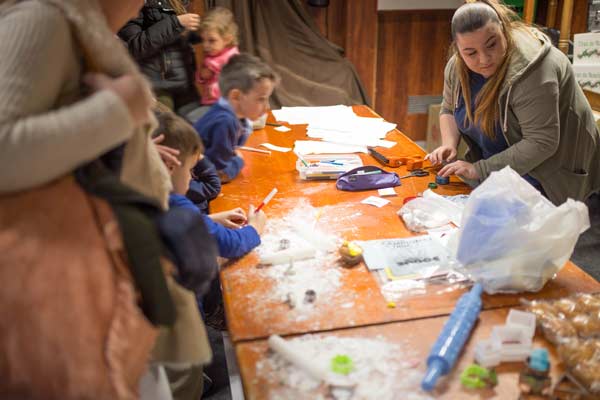 La fira Nadal Jove anima l'oci a Cullera abans de Reis - El Seis Doble e6d.es/noticias/la-fi… vía <a href="/ELSEISDOBLE/">EL SEIS DOBLE</a>