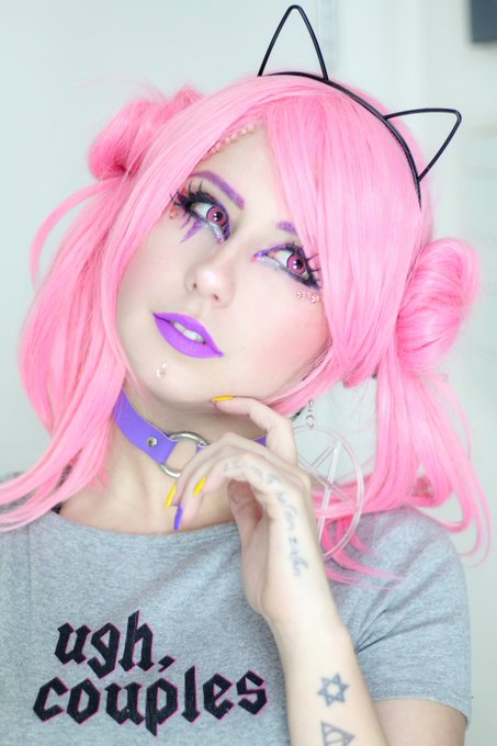 Watch Giu Hellsing's leaked NSFW photo on TwXstars