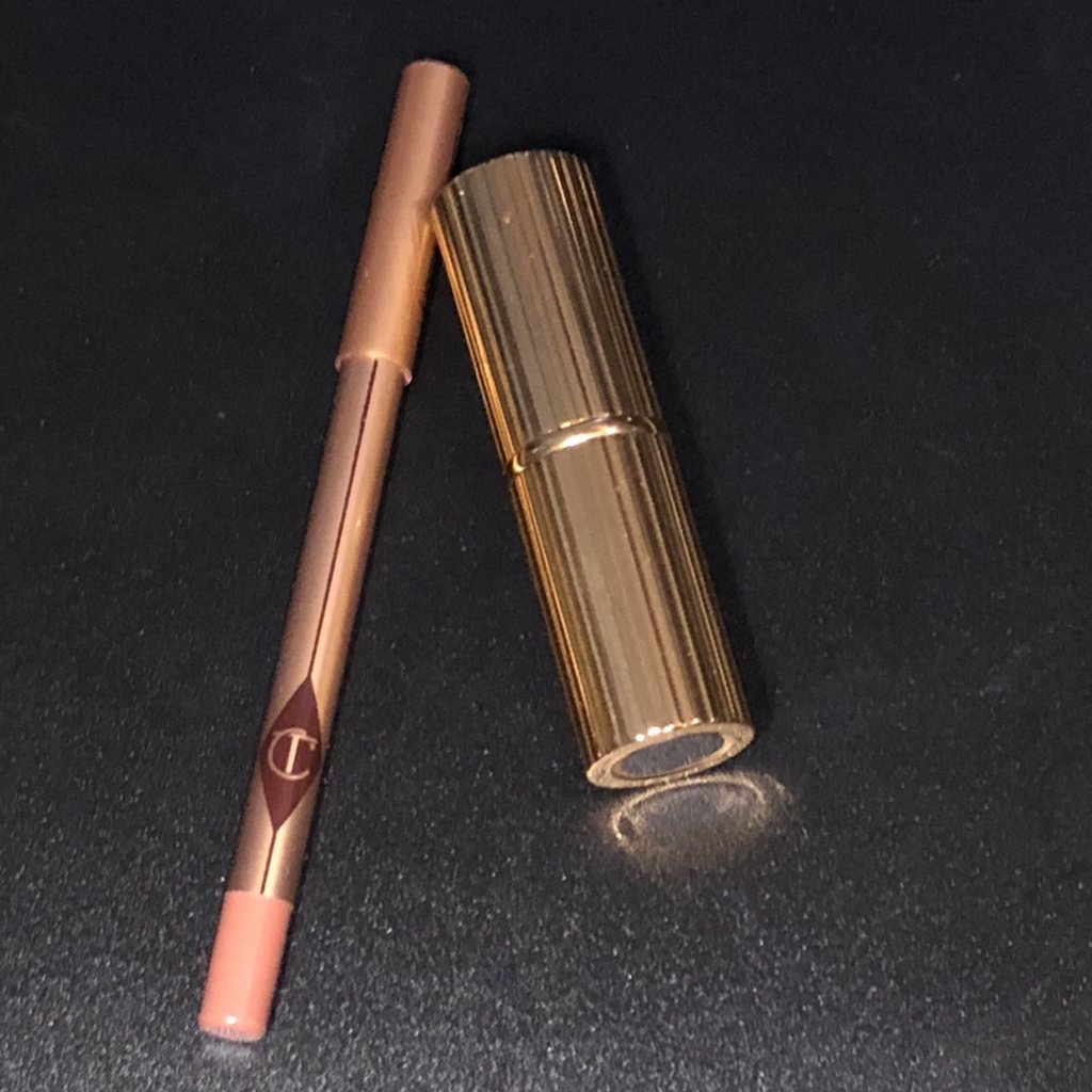 drgnflybty79's tweet photo. @CTilburyMakeUp #pillowtalk may be just the nude lip you've been looking for! #makeupreview https://t.co/4kfQyvsgbC https://t.co/qyQlaBQ81E