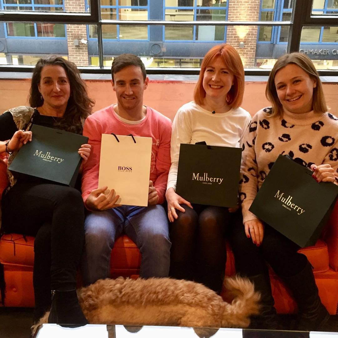 ProfilesPR's tweet photo. Happy New Year! We’re starting off 2018 celebrating the 5 year anniversary of Liza Morgan, Chris Shipley, Nicola Shepherd, Lucy Dudley and of course our office dog Harvey 🎉🐶 Happy Anniversary! #teamprofiles #profilescreative #recruitment #agency https://t.co/aF6plzQeo1