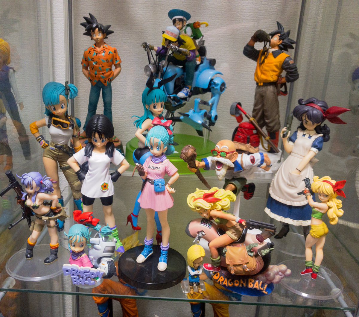 Pin de Sergio en Dragon ball Dragones, Coleccionables