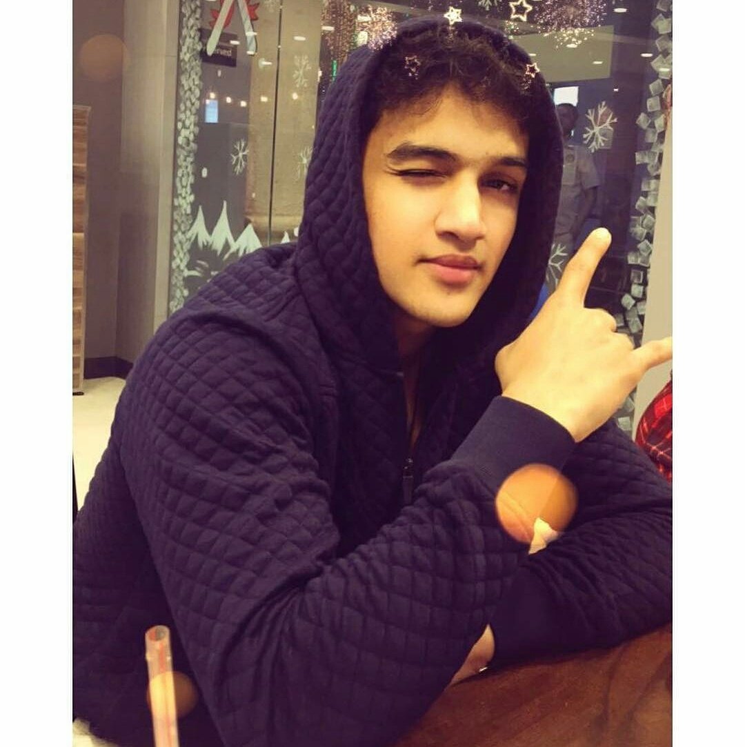 You make me laugh even when I don't want to smile.....#heislife #my🌏 @faisalkofficial