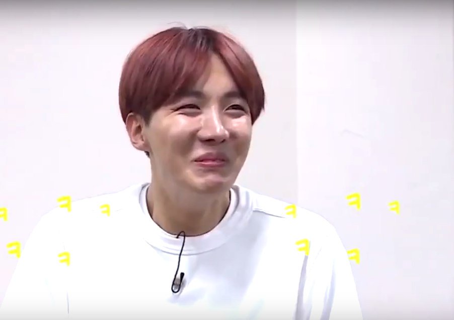 jjintaiheng's tweet photo. yoongi: please don't laugh
armys:
#의자_사과해 #민덩방아 https://t.co/F3fs4WJUnK