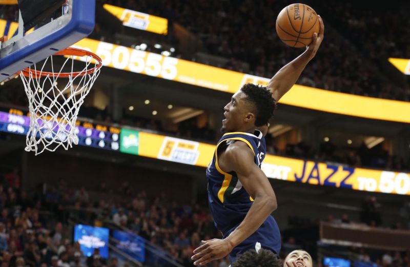 GIVE AWAY- 2 lower bowl (row 17) tickets to the JAZZ vs Pelicans game tomorrow. I'll pick a winner tomorrow at noon. 

Time to get your NBA All-Star vote in for <a href="/spidadmitchell/">Donovan Mitchell</a> for today #NBAVOTE

Follow me and RT to enter the giveaway and vote for our guy Donovan Mitchell!