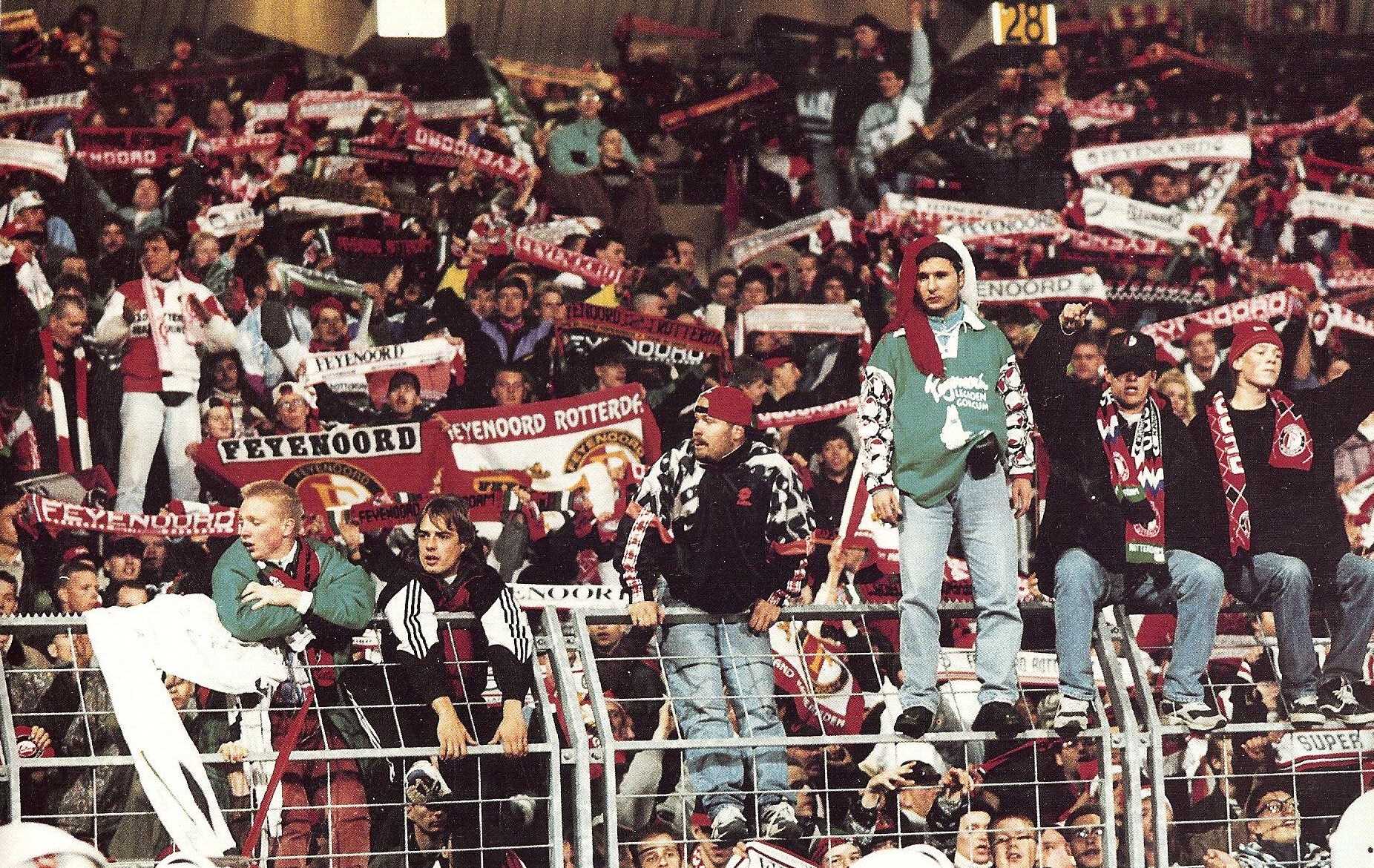 Iron Rinus Auf Twitter Feyenoord Fankurve Weser Stadion Werder Bremen 1994 Werderbremen V Feyenoord Awaydays Legioen Ynwa Bremen