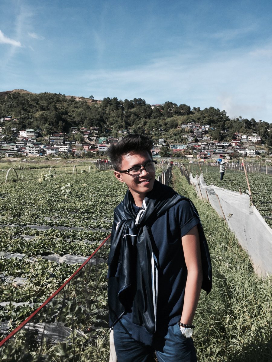jerometheory's tweet image. 📍Strawberry Farm,  La Trinidad, Benguet 😊