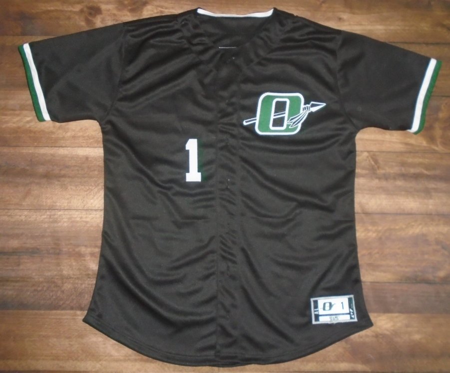 GARBATHLETICS's tweet photo. Ohlone College Renegades Baseball custom jerseys created at @lesandbobs in Philomath, OR! #GarbAthletics #CustomJersey @OhloneBaseball https://t.co/jwKjgkTuf5
