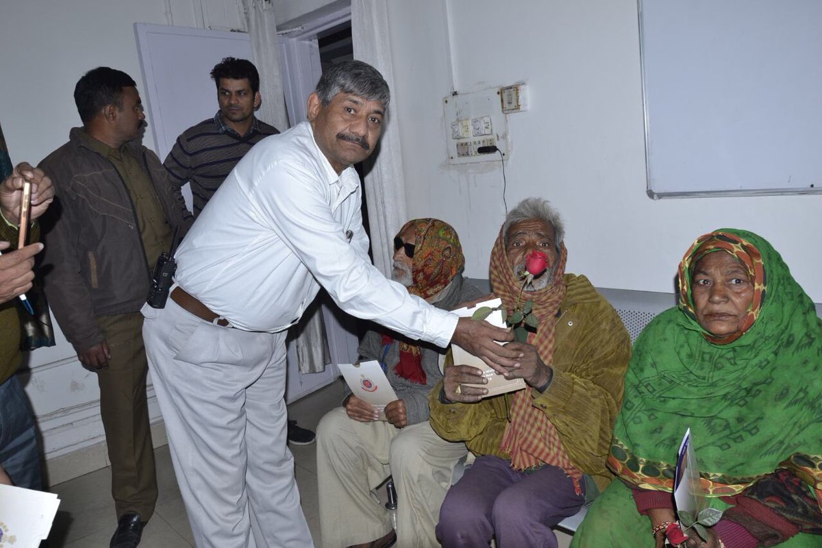 Happy new year to our respected and loved senior citizens.#always for your safety# <a href="/CPDelhi/">CP Delhi #DilKiPolice</a> <a href="/splcpnorthdelpo/">Spl.CP/Central Zone #DilKiPolice</a> <a href="/DelhiPolice/">Delhi Police</a>