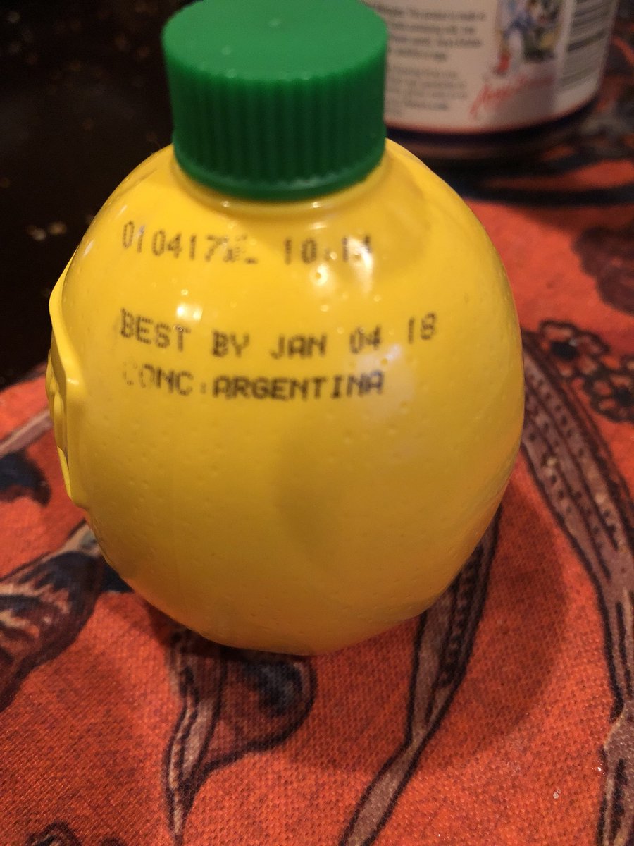 ToBeADeMussi's tweet photo. @gopuff how are you guys going to bring me lemon juice that expires in 2 days 🤣? https://t.co/glVukEh8gc