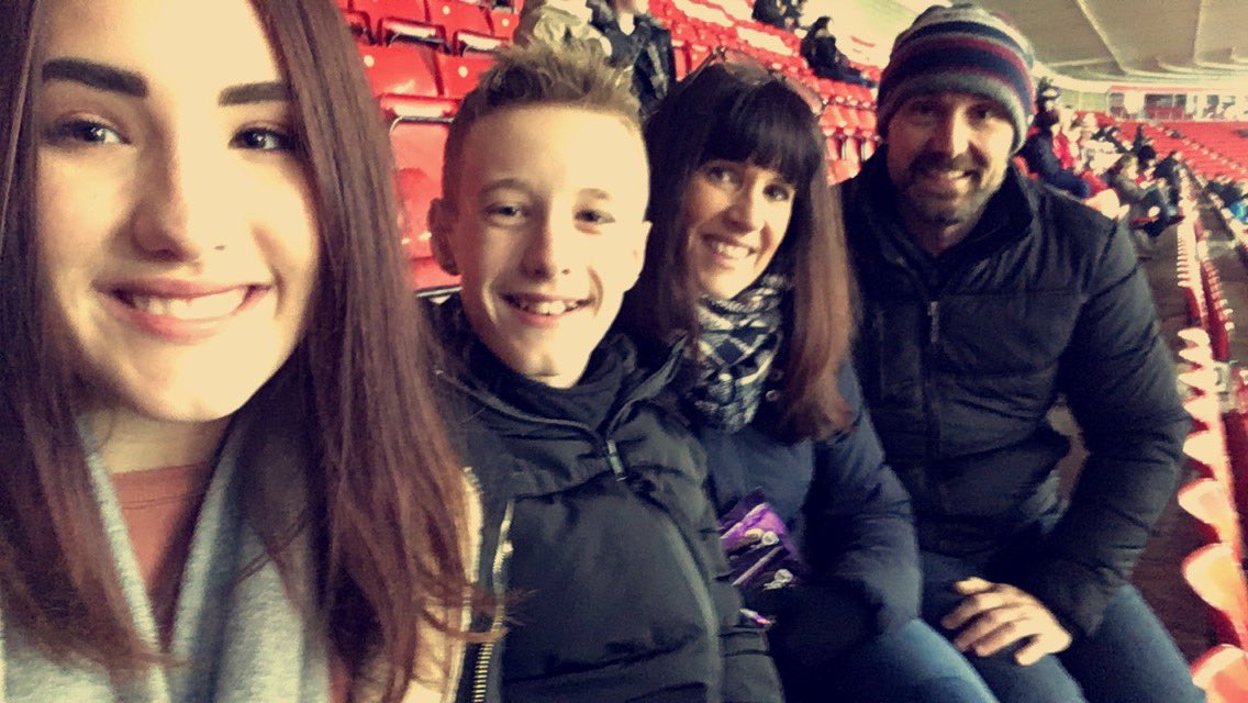 grace__austin's tweet photo. #WeMarchOn Block 21 DD 569 sat ready for a win! Come On You Saints!🔴⚪️ https://t.co/iHwbyeS4Mk