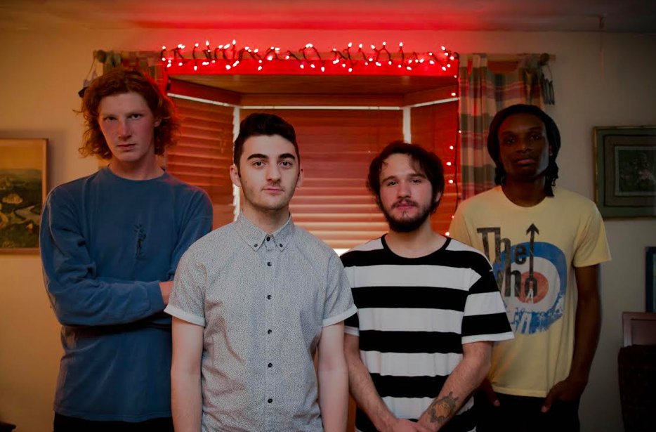 Celeb_HauteSpot's tweet image. Interview With Silence The Radio! (@STRofficialRI) celebrityhautespot.wordpress.com/2018/01/02/int…