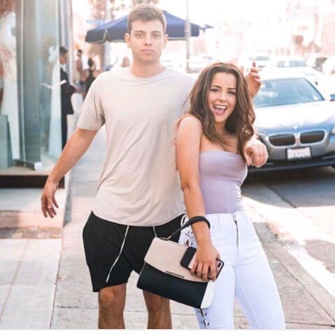 Anthony_team_10's tweet photo. @ImTessaBrooks18 do you remember our walk? https://t.co/WnWHneNveG