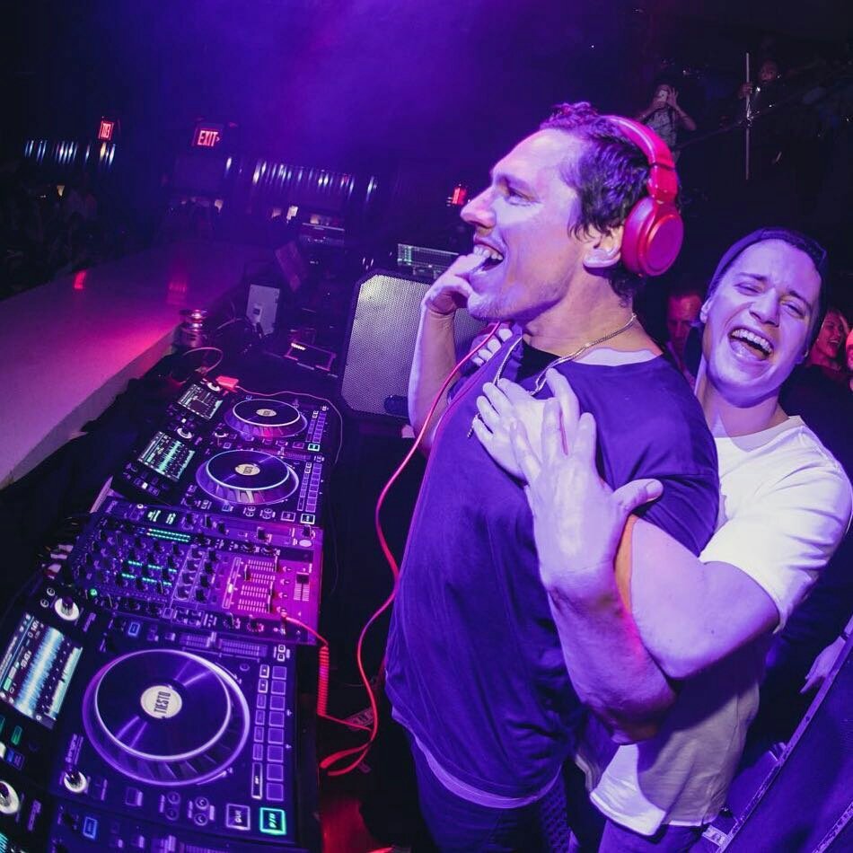 TiestoPy's tweet photo. Kygo es uno de los confirmados para el #Asuncionico iras a verlo? 🔥 https://t.co/0QutuySIrR