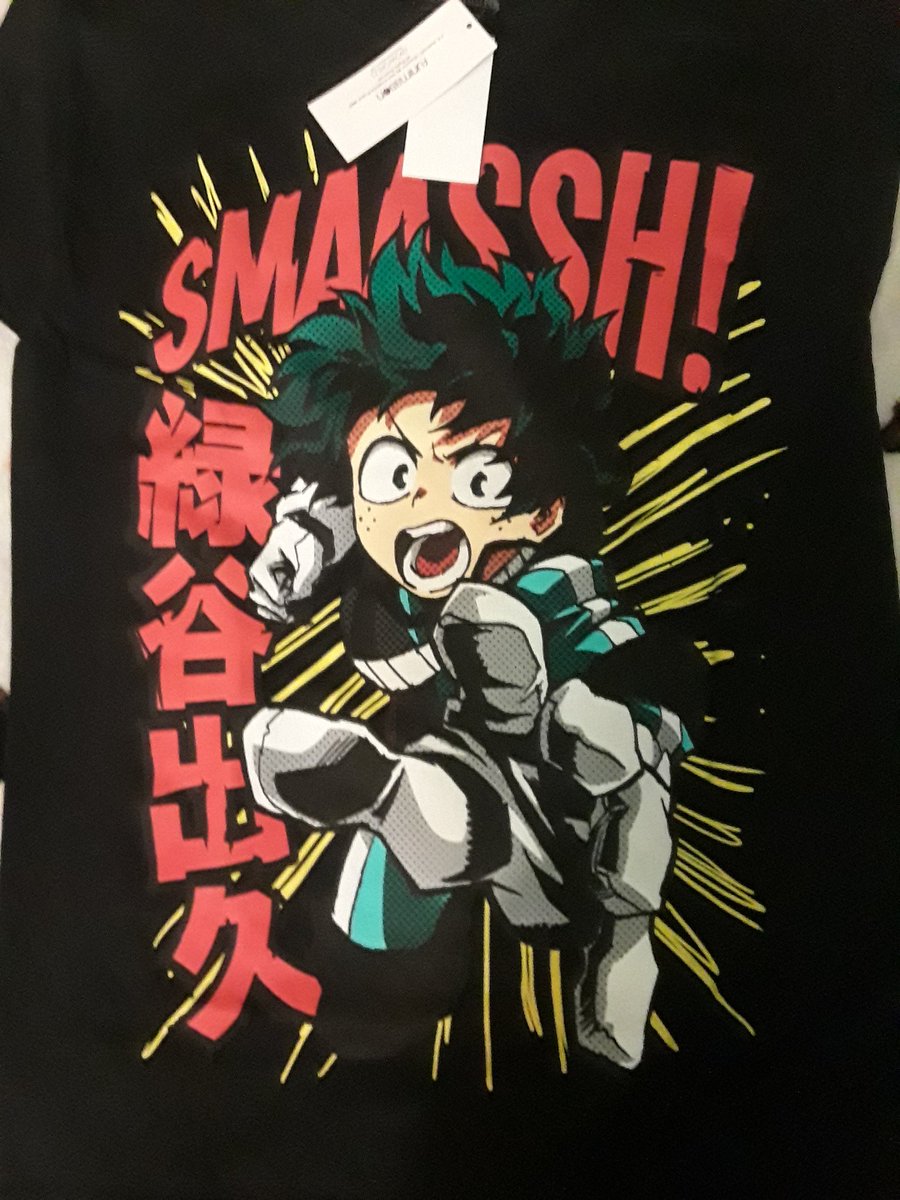 // LOOK WHAT MY AUNT BOUGHT ME I LOVE HER