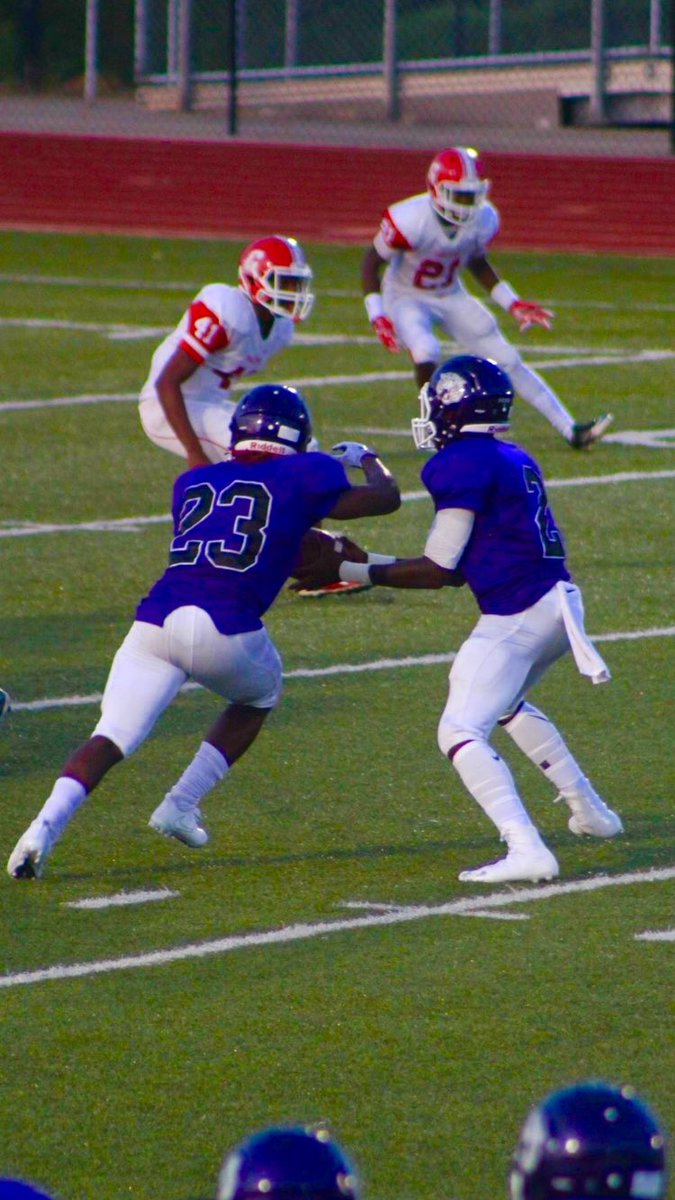 _joshua23_'s tweet photo. 😉 #2 Thanks to the man above ‼️ All praise, honor, and glory be to GOD 🙏🏾
#GoCardinals🤟🏾 @cdudleybhamprep https://t.co/TJXyuIvkjm