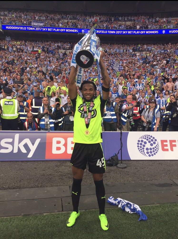 [Image: DSkE2YVXUAAOWdy.jpg]