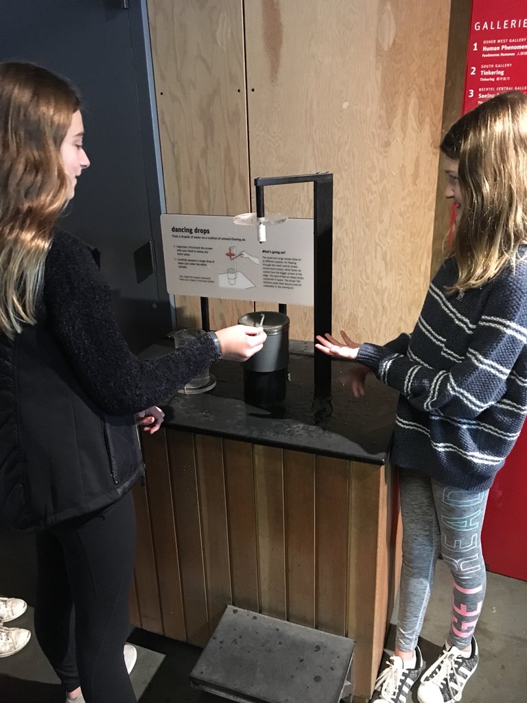 UACamps's tweet image. Good times at the exploratorium! Who knew science could be so fun!