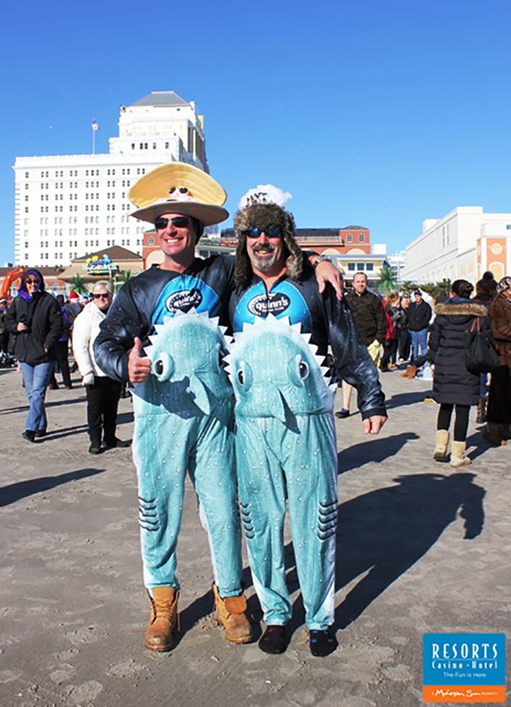 ResortsCasino's tweet image. Give it up for all the brave souls who took a dip in the ocean at yesterday’s Polar Bear Plunge benefitting the Multiple Sclerosis Association of America!! 🌊❄👍 Check out the full album here: bit.ly/2qjiqlZ